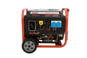 Бензиновый генератор Mitsui ZM 4500 IU  для дачи фото