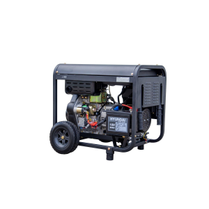 Дизельный генератор Hyundai DHY 8000LE  фото